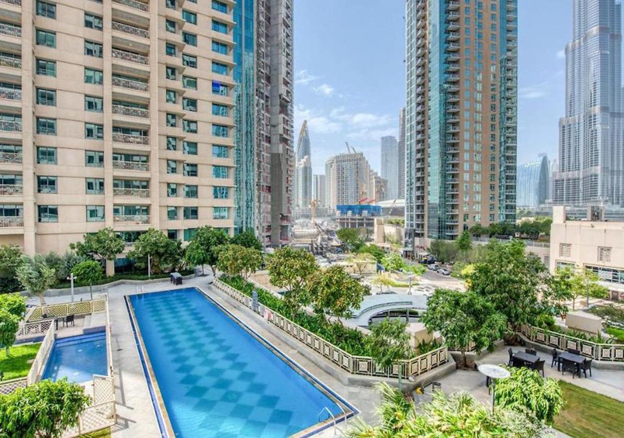 Signature Burj Khalifa View Residence 두바이 외부 사진